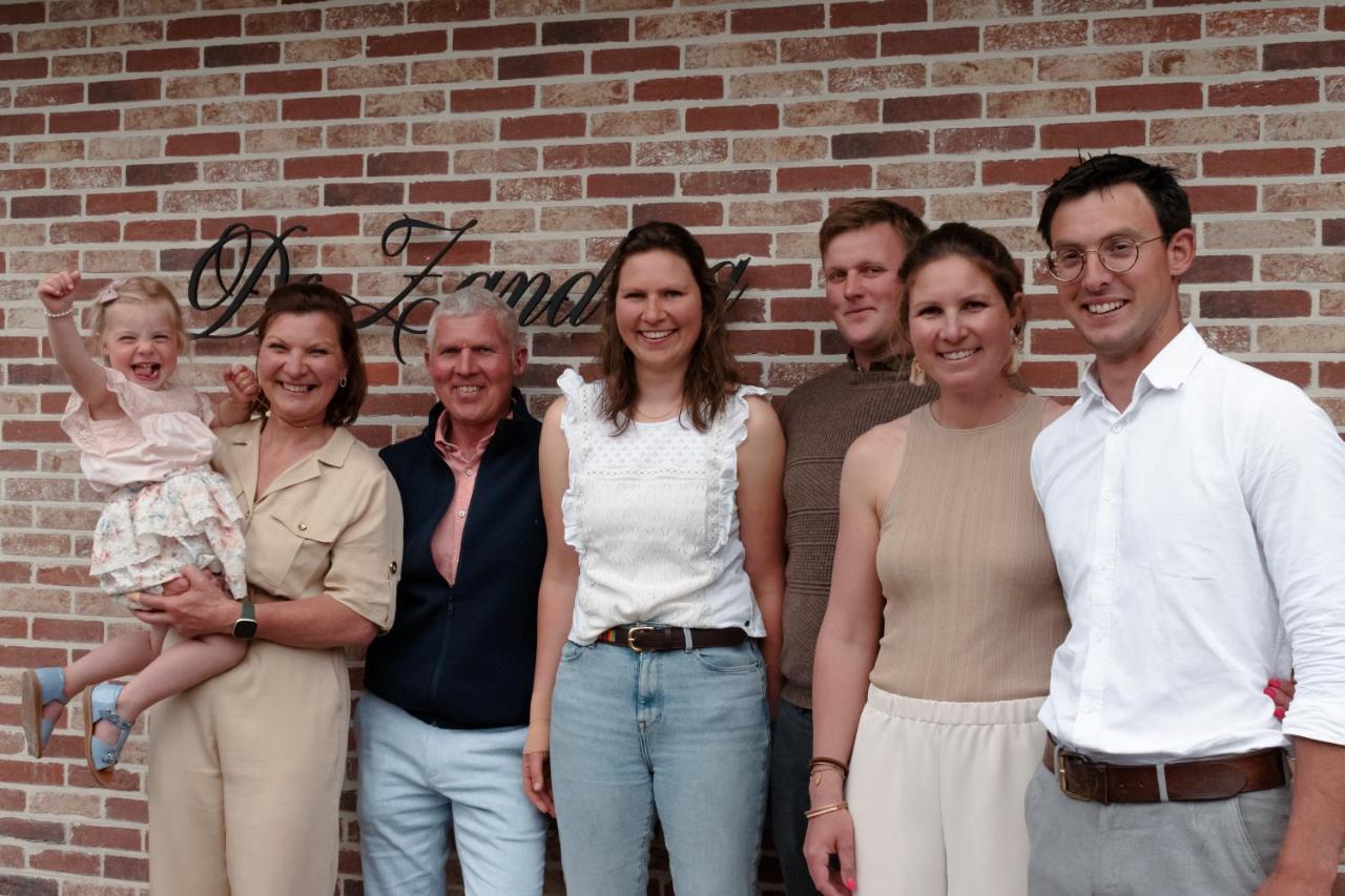 Vakantiehoeve 'De Zandrug' Stekene 外观 照片
